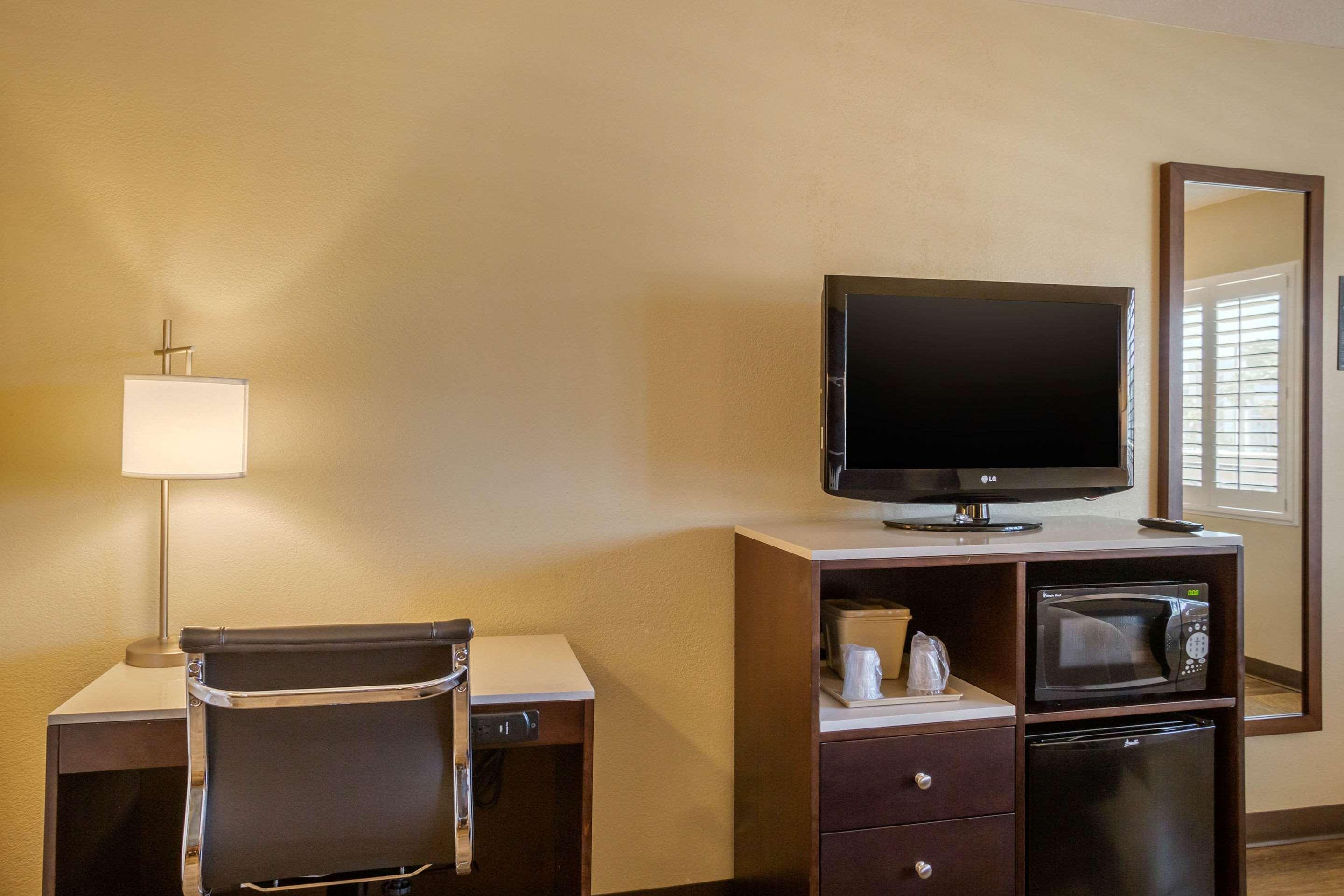 Comfort Inn San Diego Airport At The Harbor Экстерьер фото