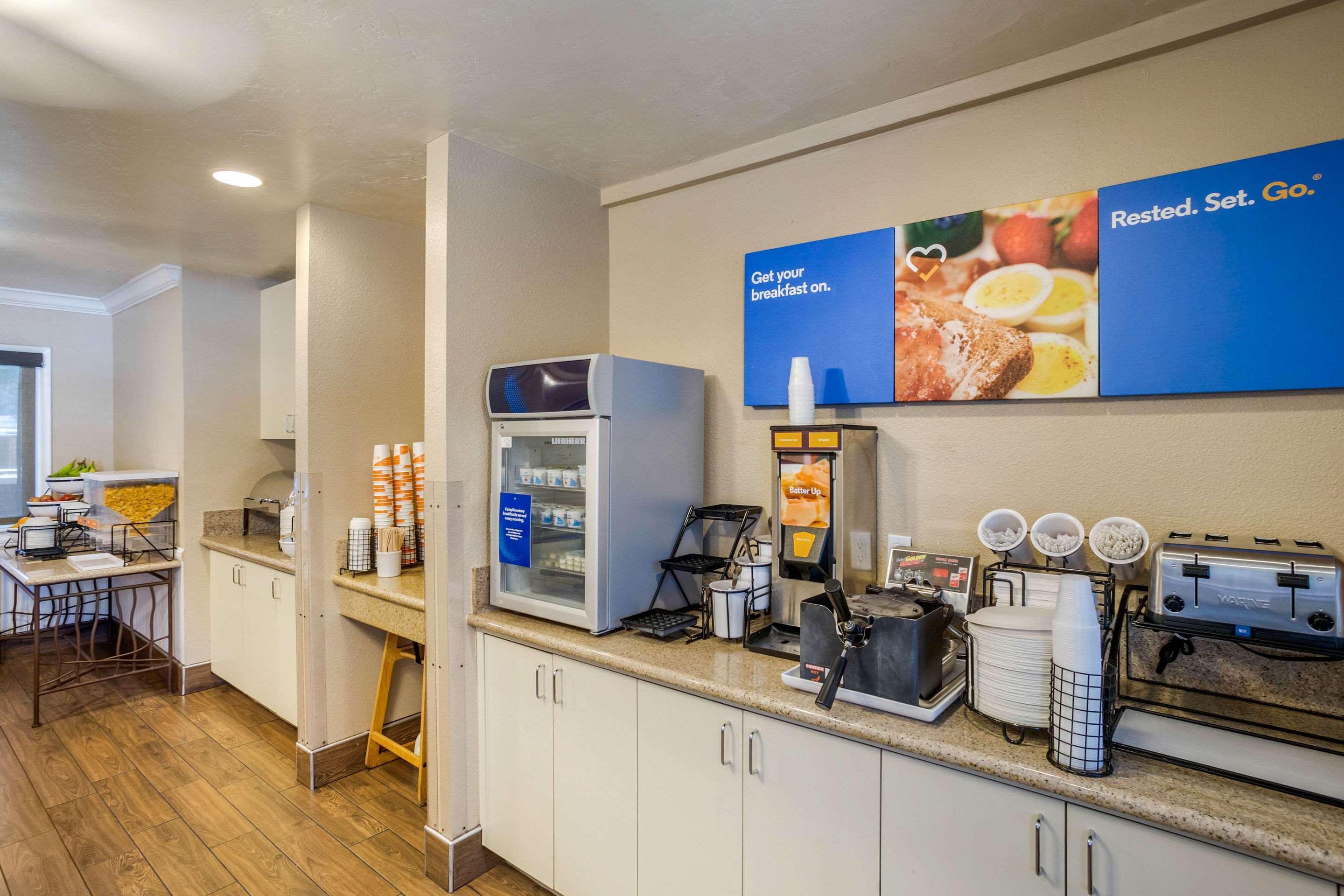 Comfort Inn San Diego Airport At The Harbor Экстерьер фото
