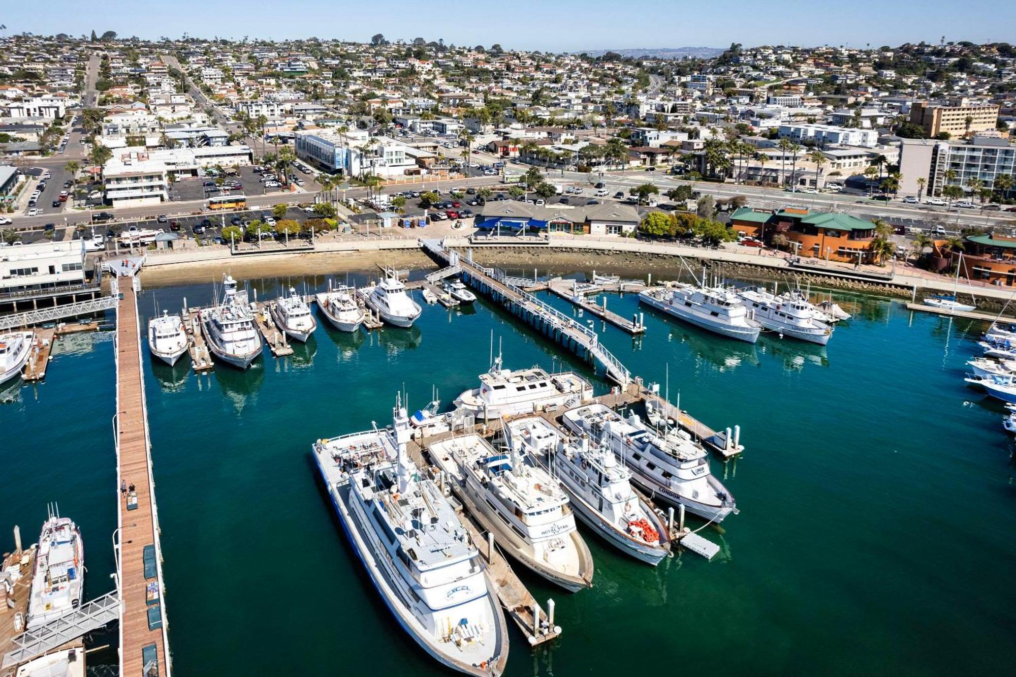 Comfort Inn San Diego Airport At The Harbor Экстерьер фото